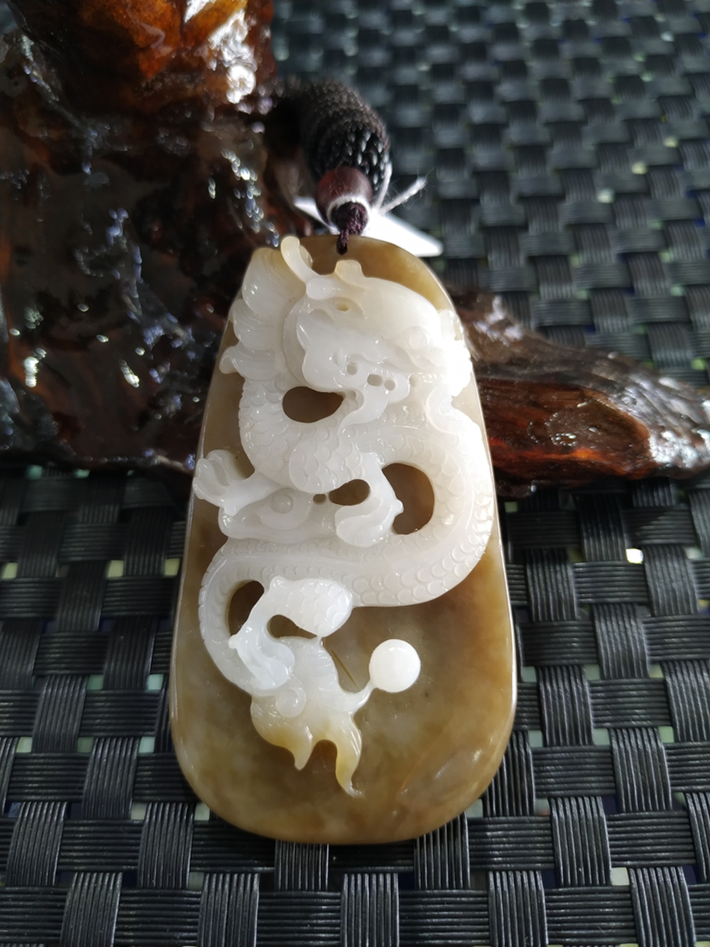 和田玉 龙牌